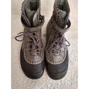 J-41 Ladies Adventure Booties, Sz 8.5